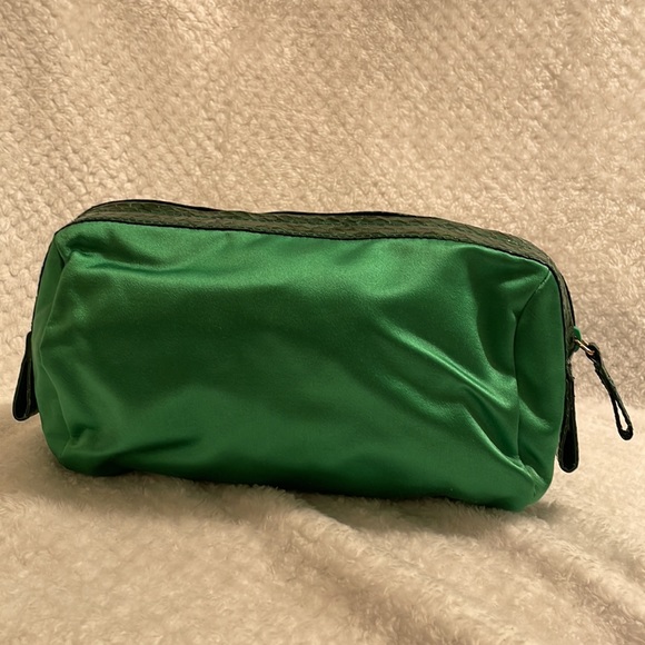 PRADA satin pouch - Picture 3 of 11